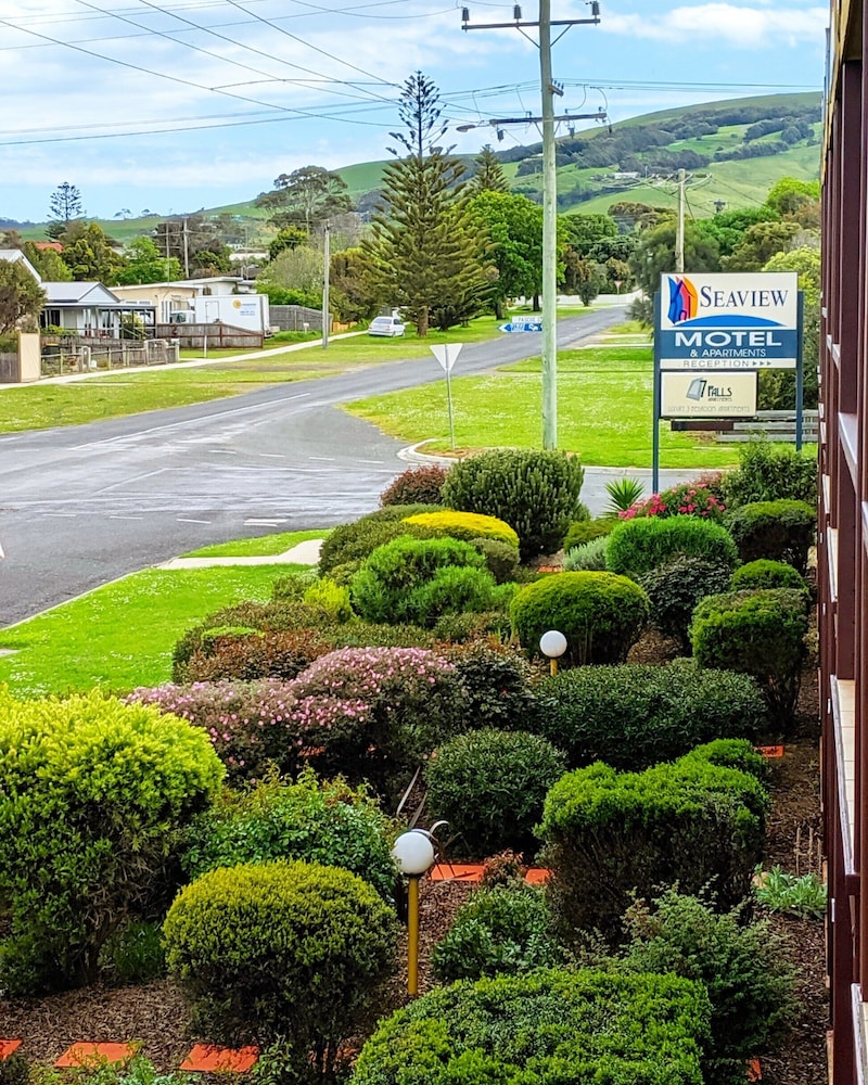 Seaview Motel and Apartments 57/62