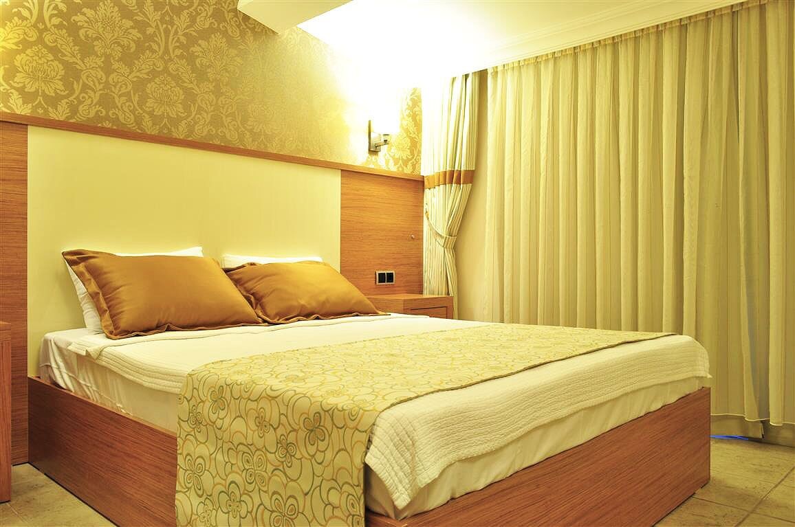 STANDARD, DOUBLE OR TWIN BED