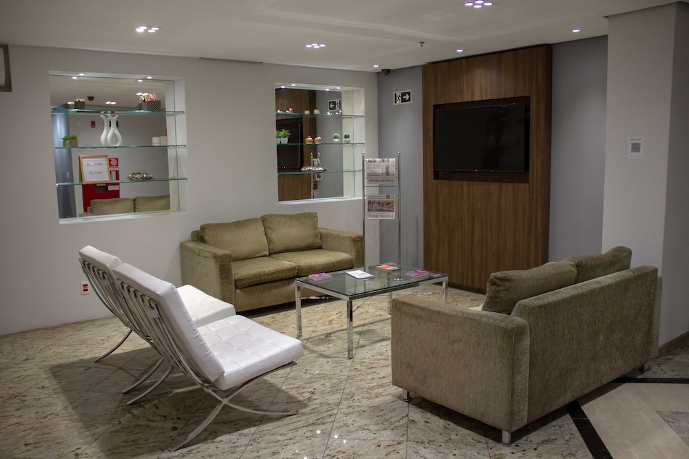 Twin Towers Flat 29/62