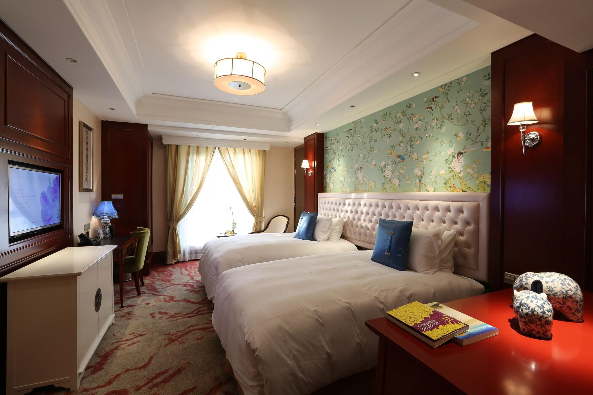 Linhai S And N International Hotel 16/39