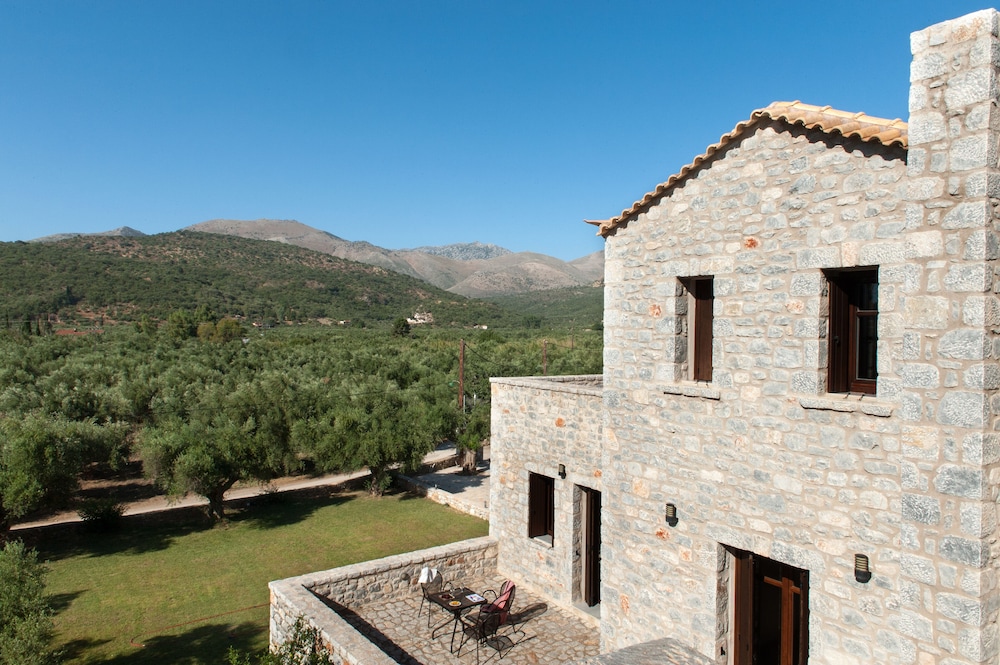 Kamares Villa 17/69