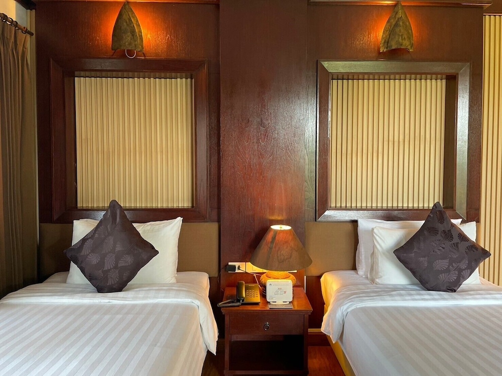 Gassan Lake City Golf Club and Resort Lamphun 4/50