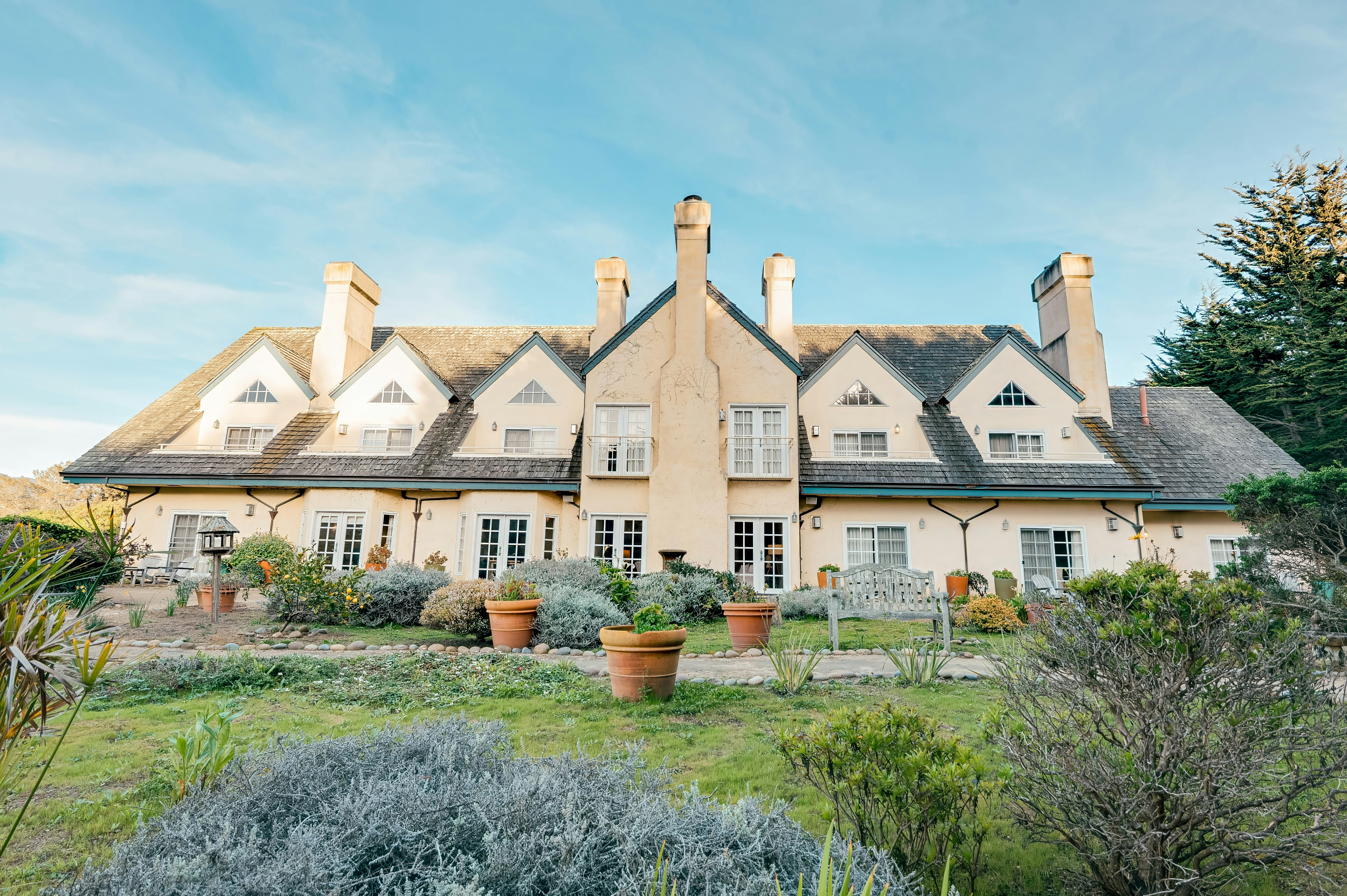 Seal Cove Inn 2/75