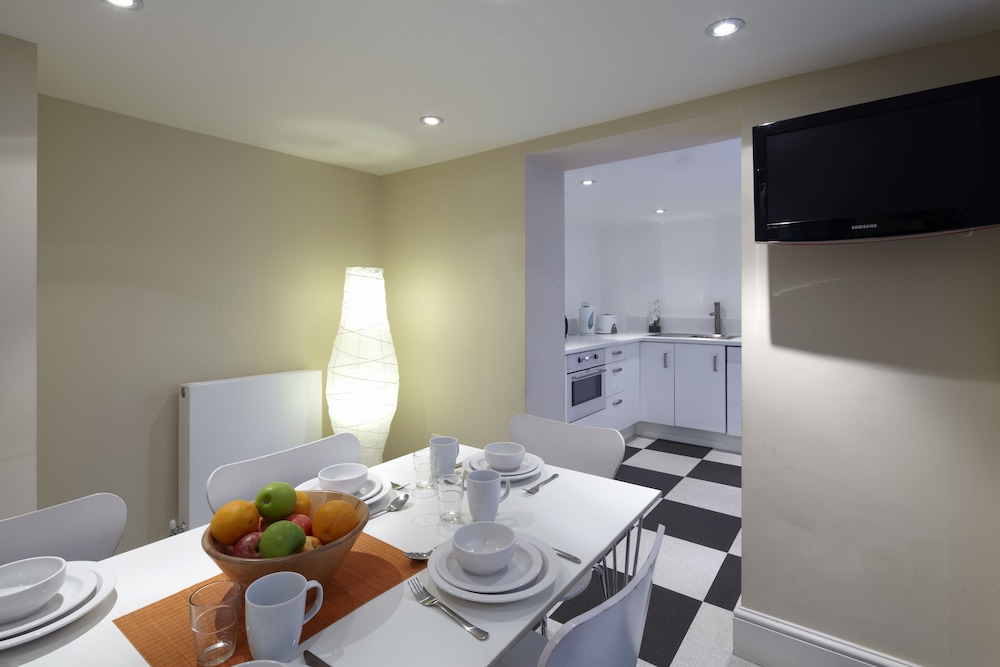 B&B Belgravia 30/43
