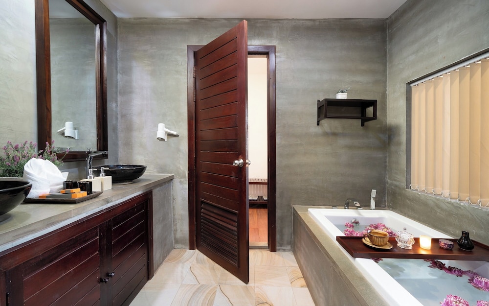 The Moon Residence Spa 71/71