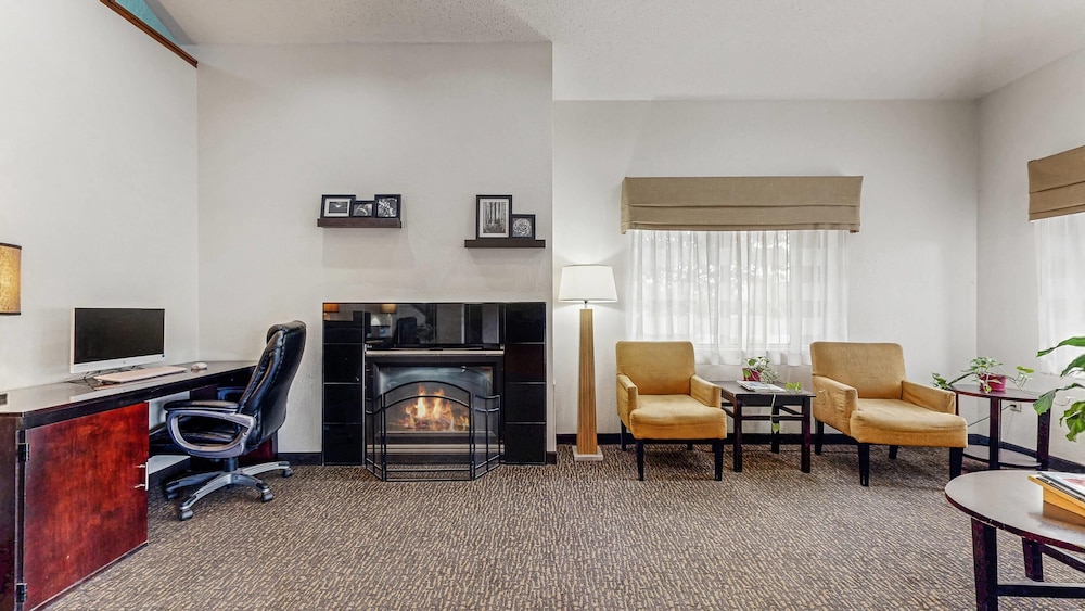 Sleep Inn Suites Buffalo Airport 42/63