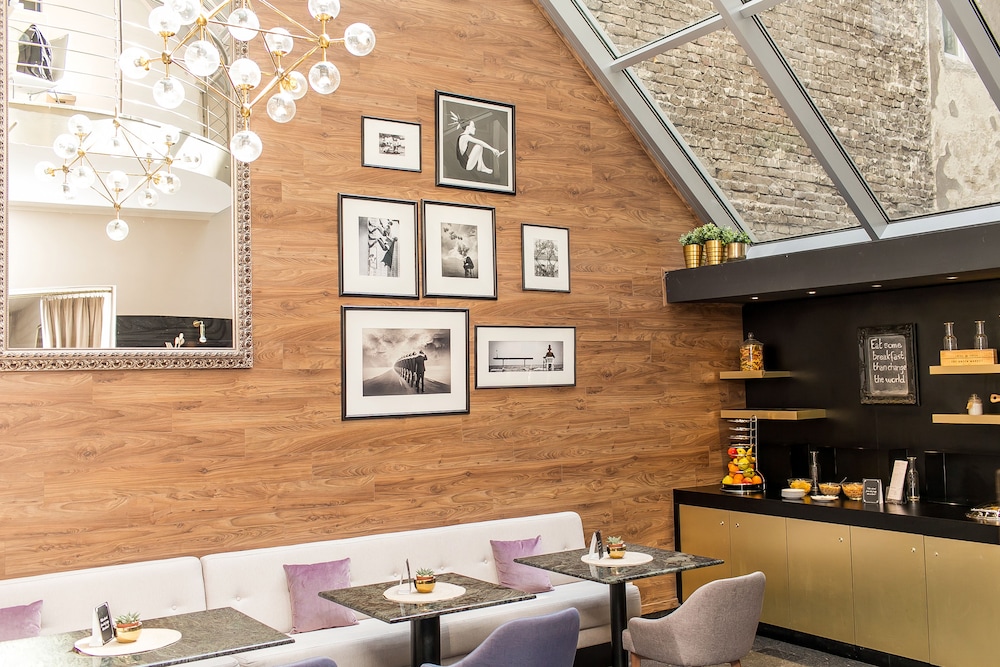 Ambra Hotel 4/61