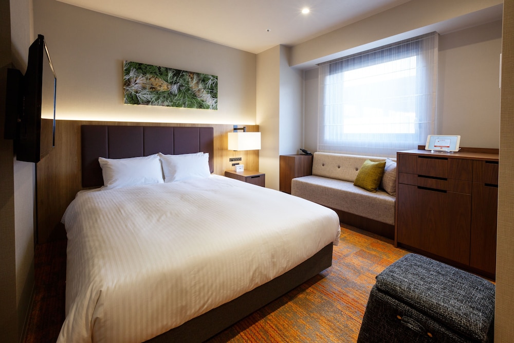 DELUXE, SINGLE, DOUBLE BED