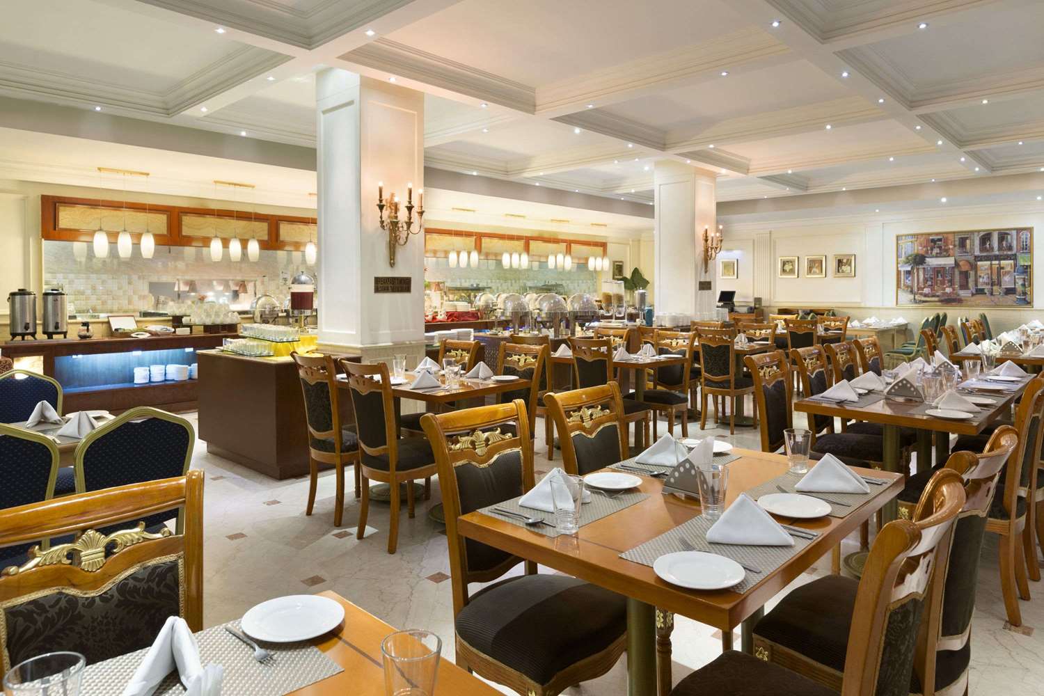 restaurant cafeteria