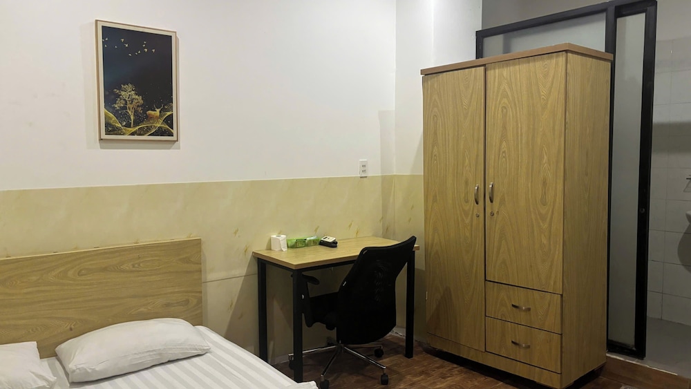 95 Lam Son Hotel 28/42