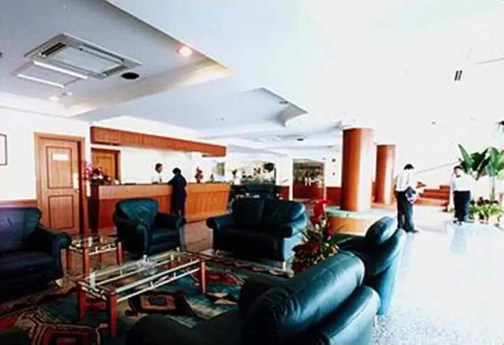 TRADERS INN 19/35