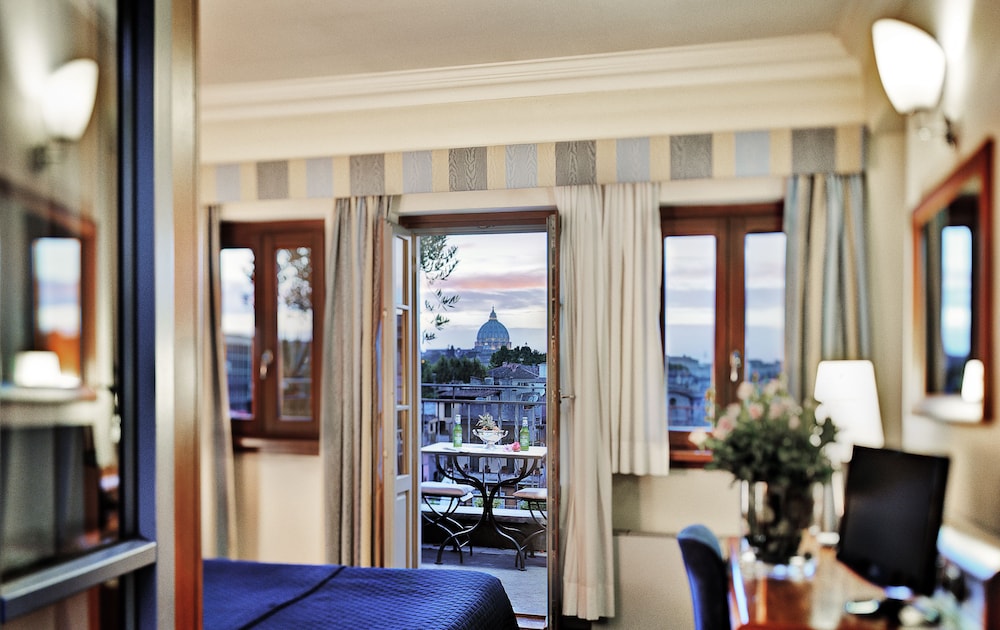 Ponte Sisto Hotel 54/74