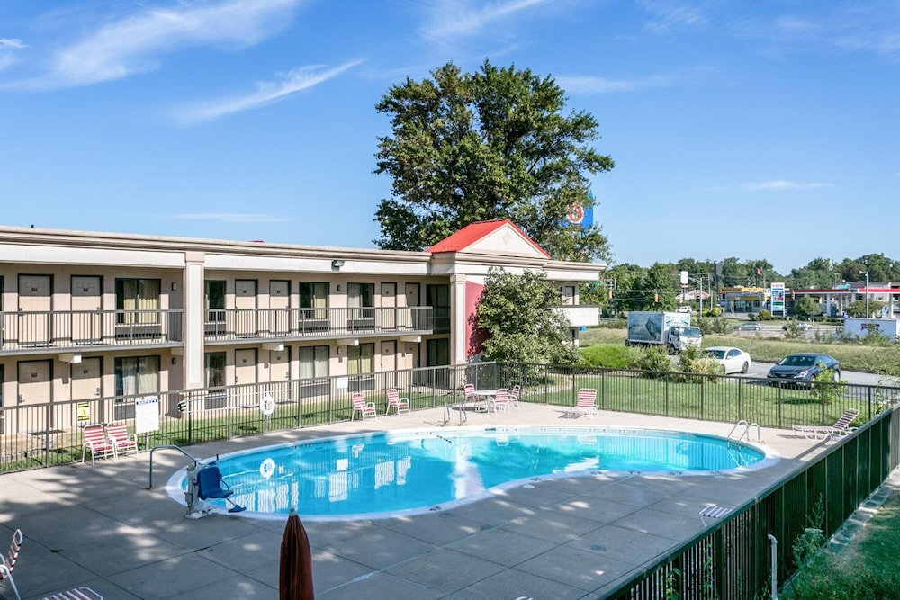 Americas Best Value Inn Edgewood 3/35