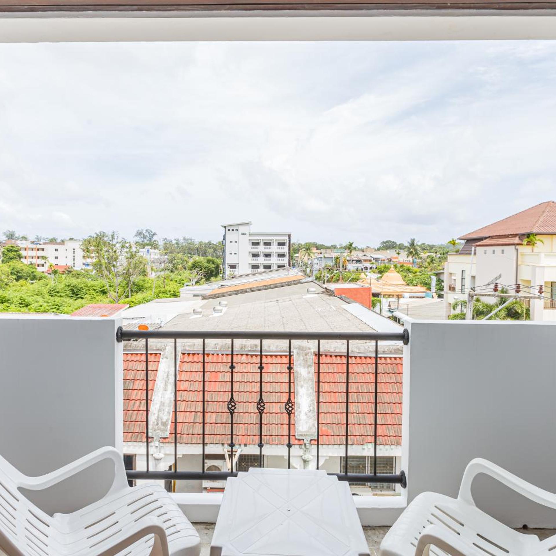 SOUTH SIAM GUESTHOUSE 7/32