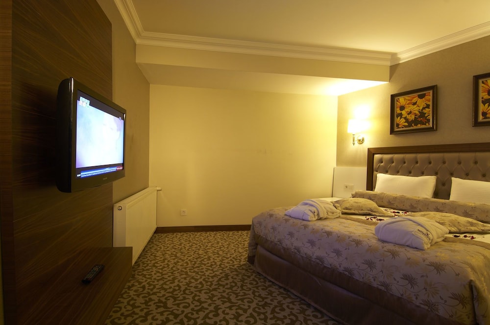Safran Thermal Resort 8/50