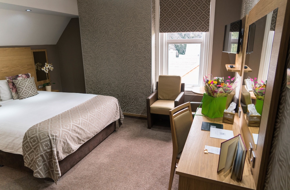 The Fairlawns Hotel And Spa 37/83