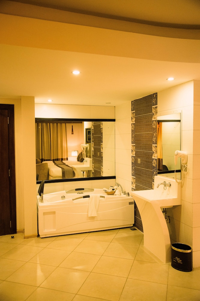 S.G. Premium Resort 48/50