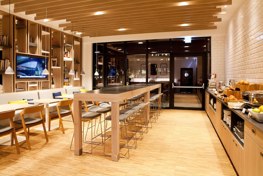 Holiday Inn Express Sindelfingen 46/63