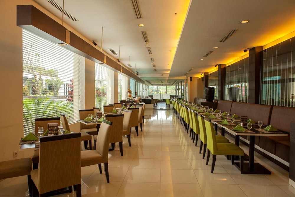 Hotel Santika Bogor 34/45