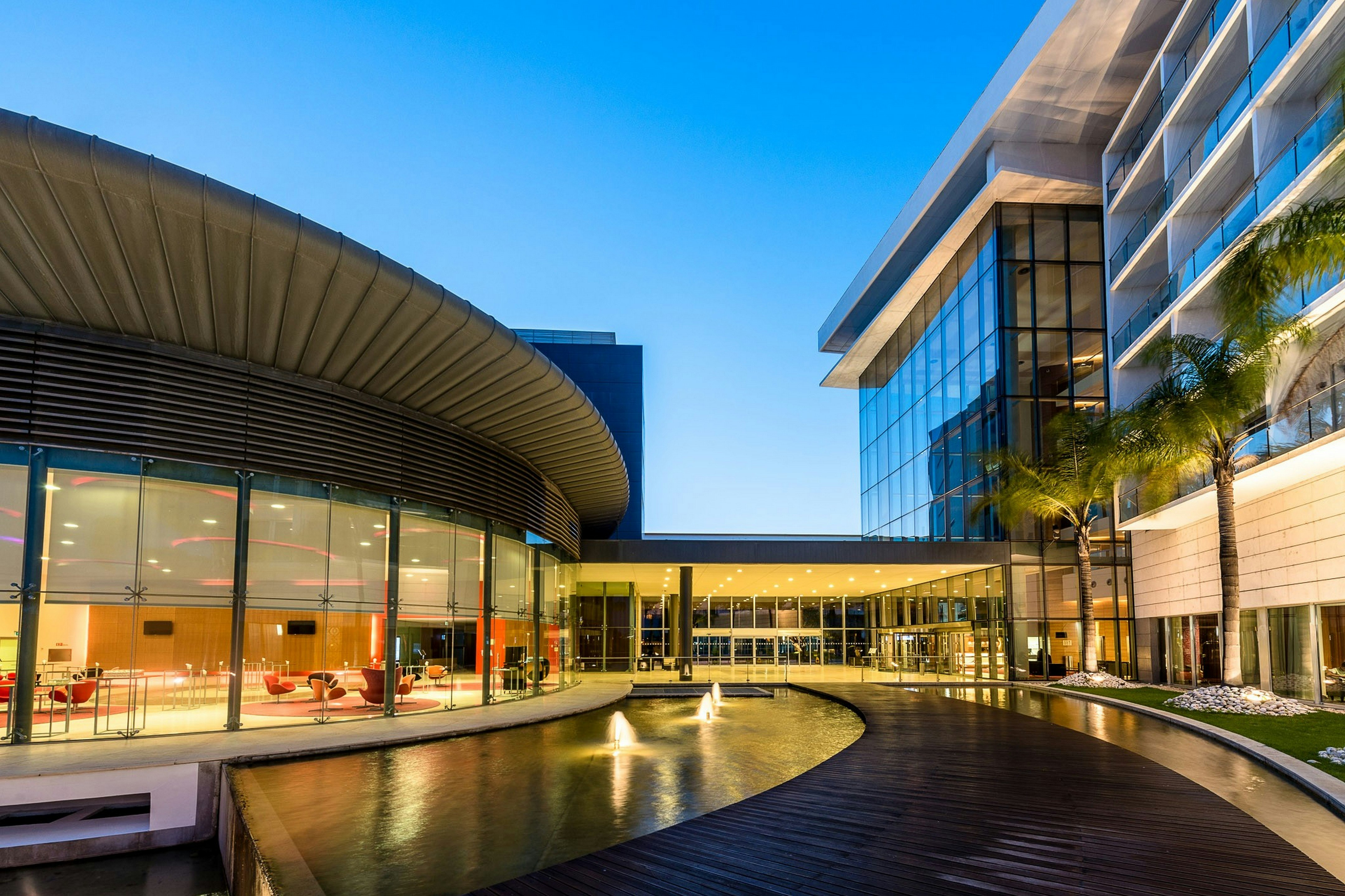 Lagoas Park Hotel 58/100