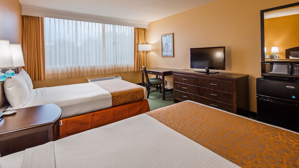 Airport Honolulu Hotel, Trademark Collection by Wyndham 22/63