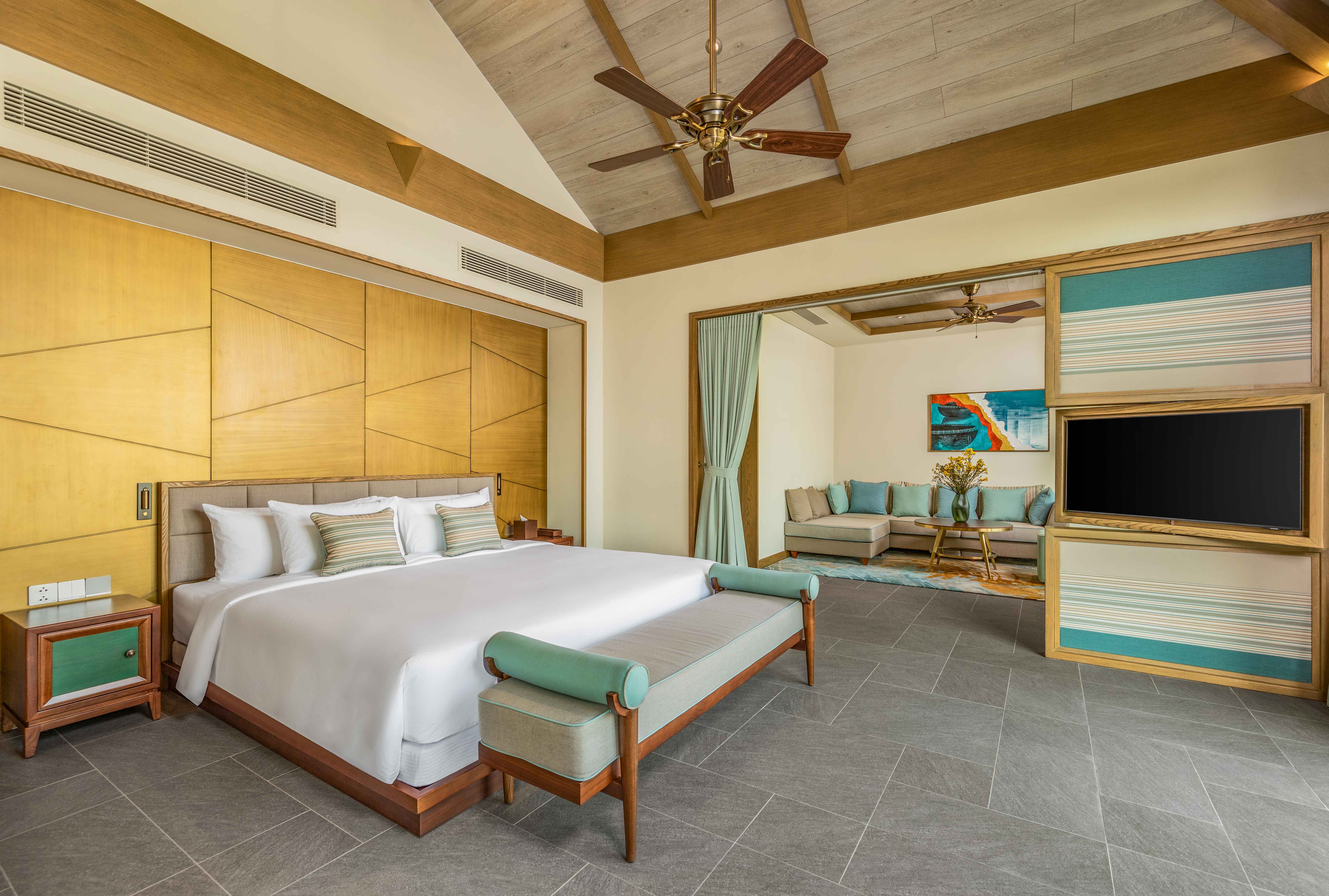 2 Bedrooms, Pool, Villa