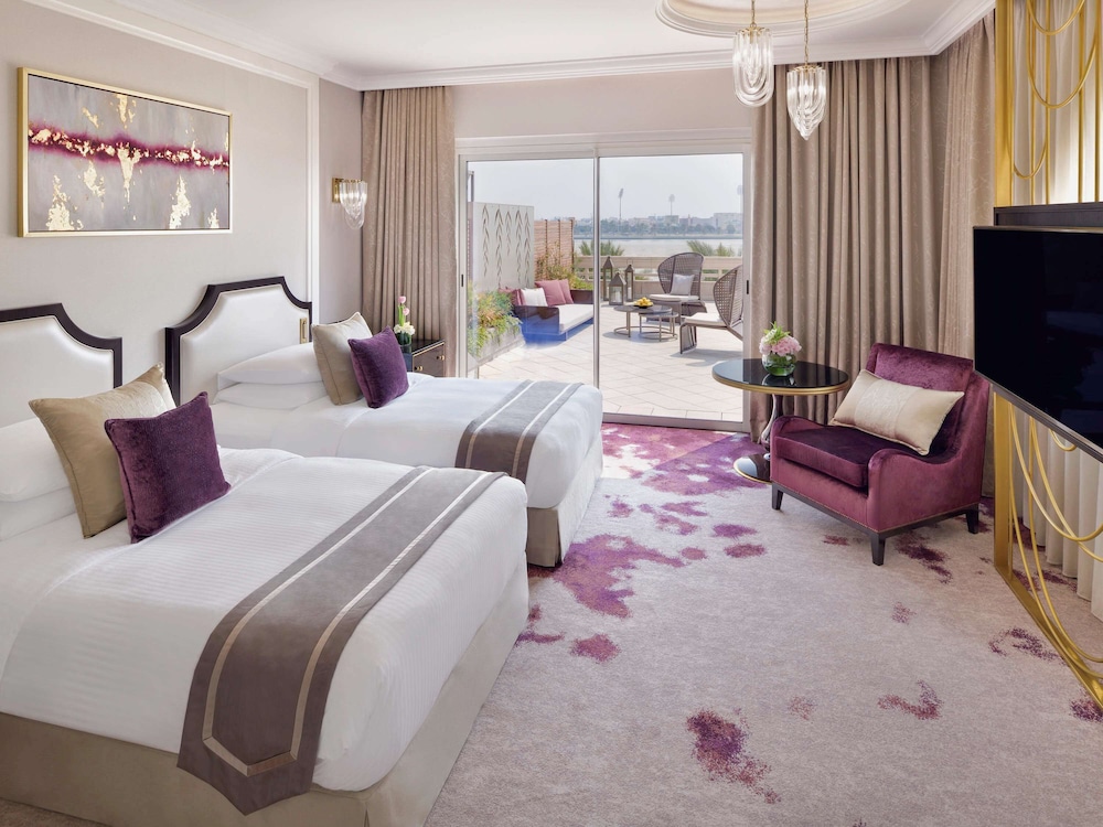 MOVENPICK HOTEL BAHRAIN 30/72