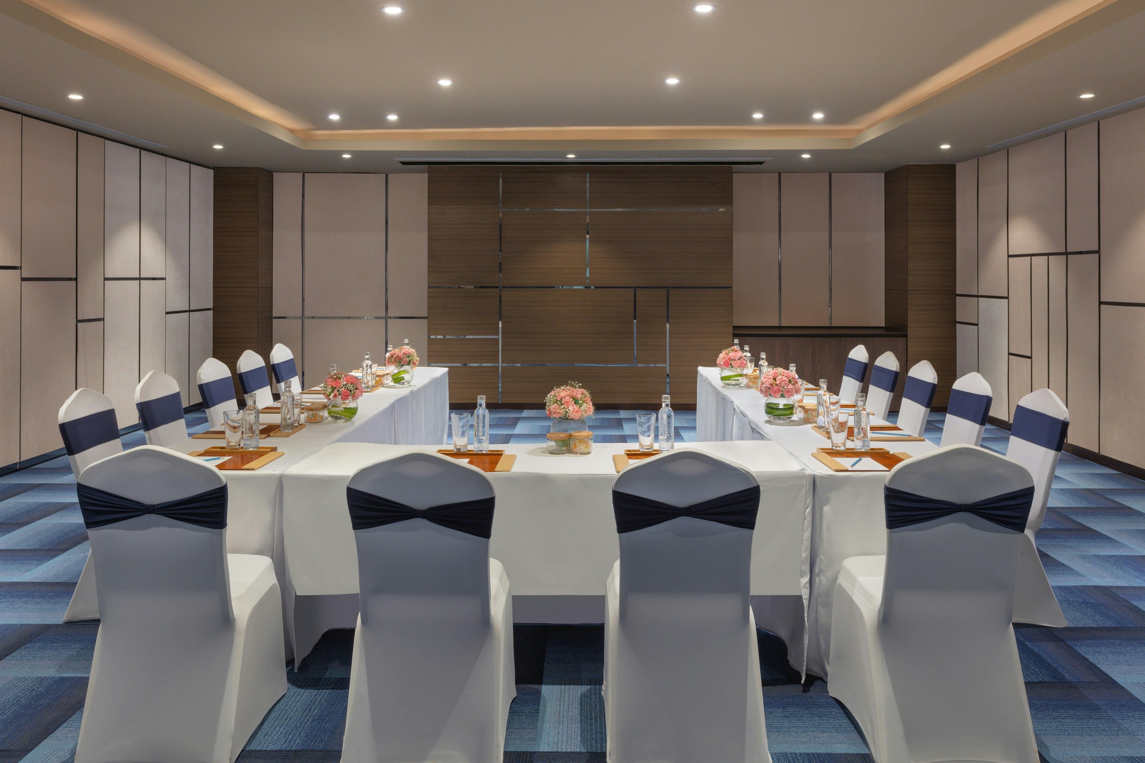 Sheraton Grand Bengaluru Whitefield Hotel and Convention Center 64/74