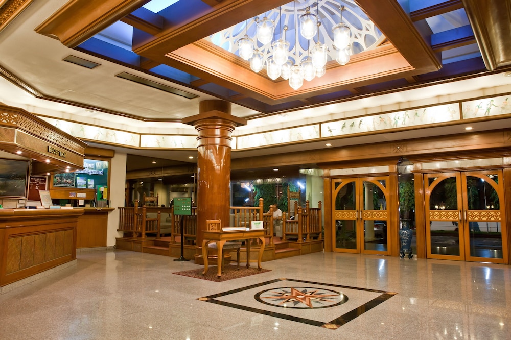lobby