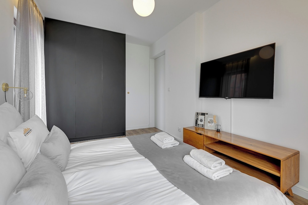 Apartinfo Island Apartments 28/50