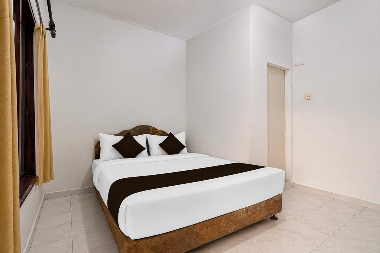 Hotel O near RS Awal Bros Sudirman formerly Flora Hotel 7/10