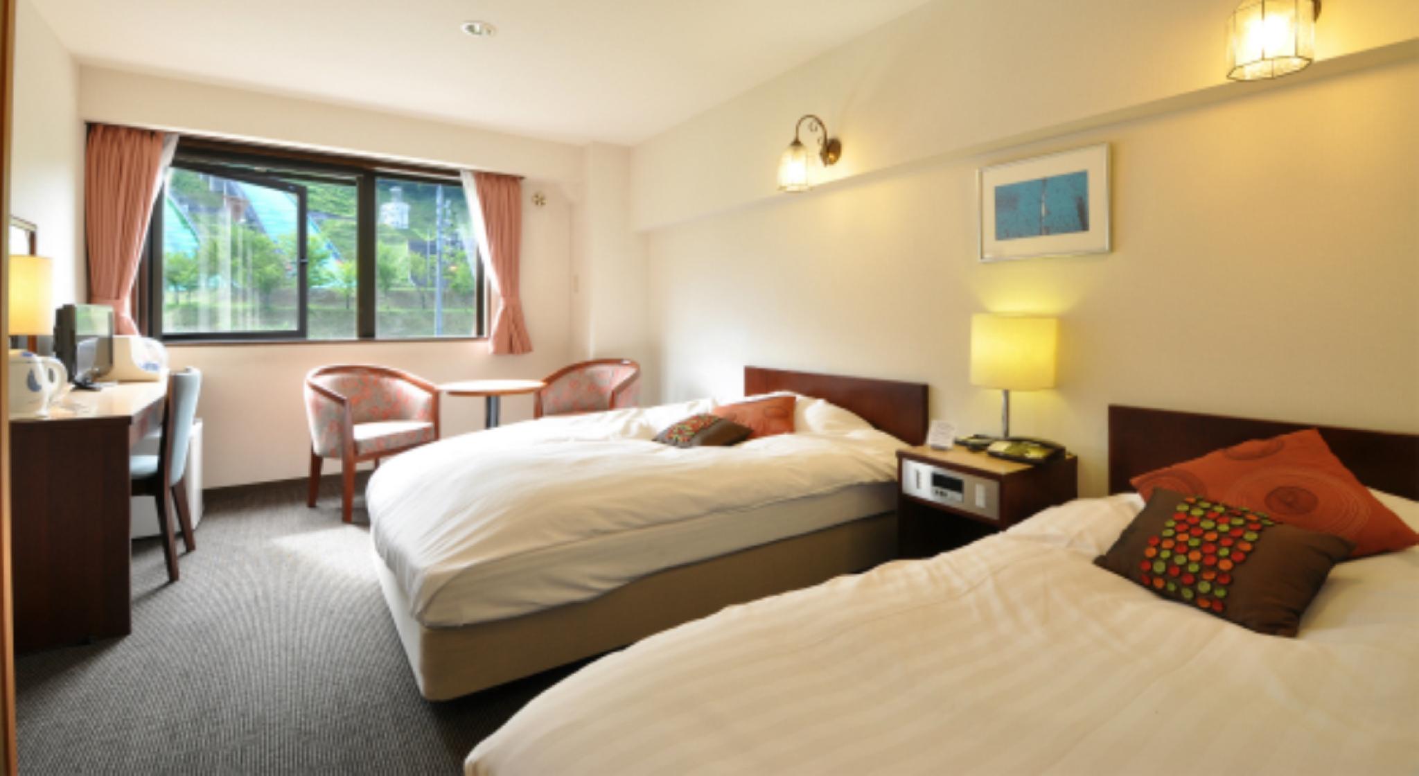 Western, Standard, Twin Beds, Mountain View