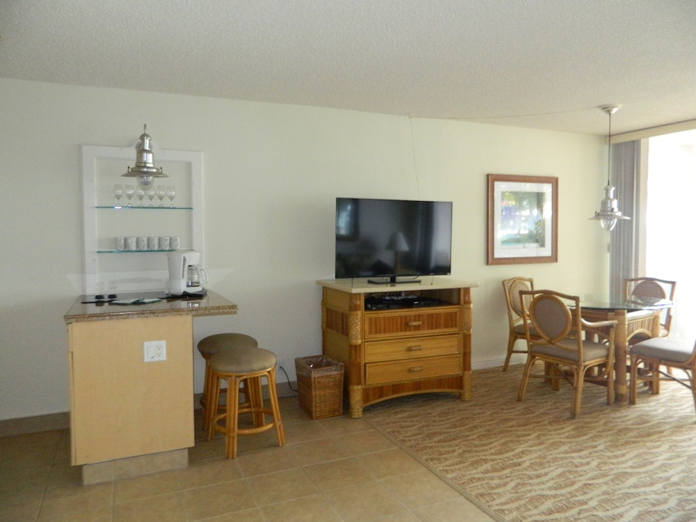Kahana Beach Vacation Club 31/46