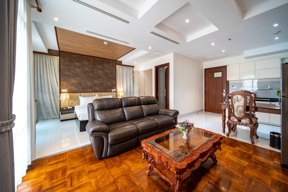 LCS Hotel & Apartment 39/64