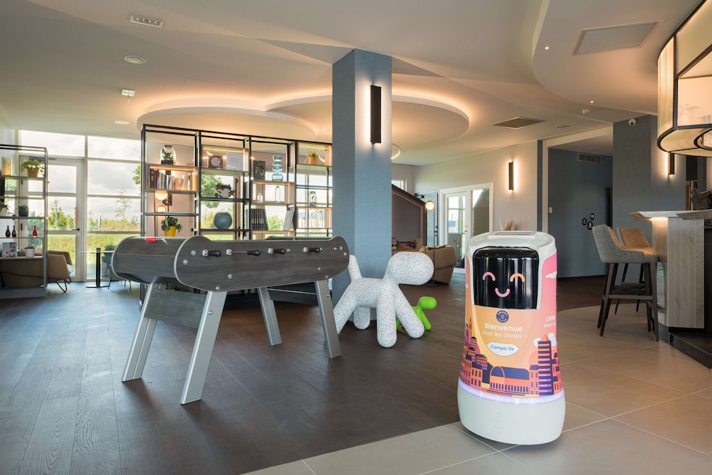 Campanile Smart Lyon Est Bron 33/46