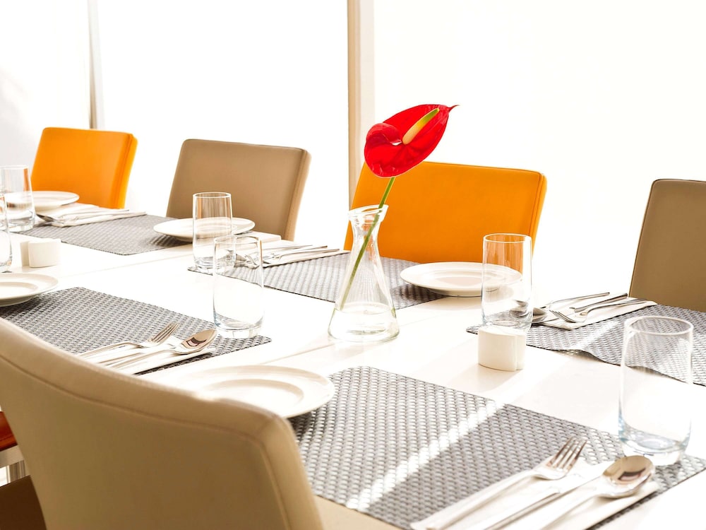 ibis Nashik 19/70