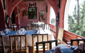 De La Borda Hotel 40/46