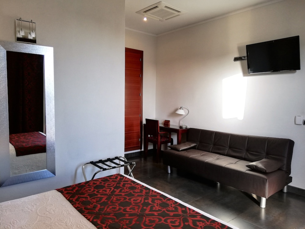 LB Lebrija Hotel & Terrace 30/65