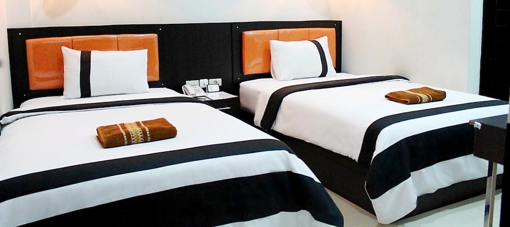 Hotel Harmony In Pontianak 20/62