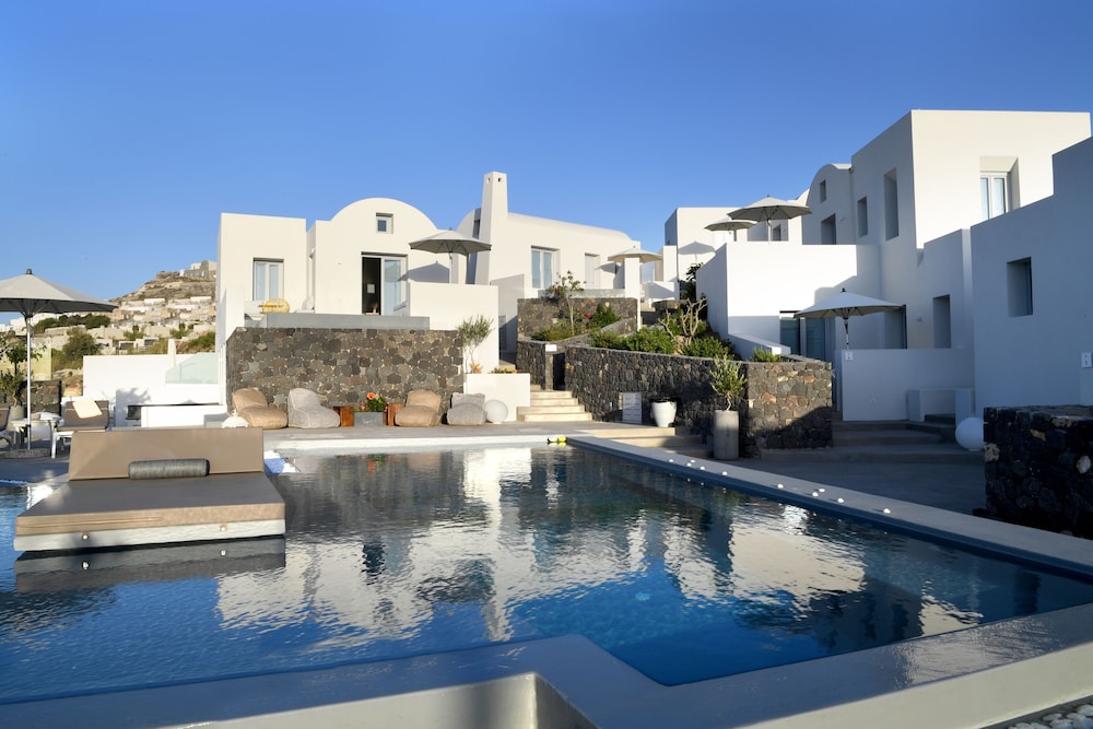 Nova Luxury Suites 24/50