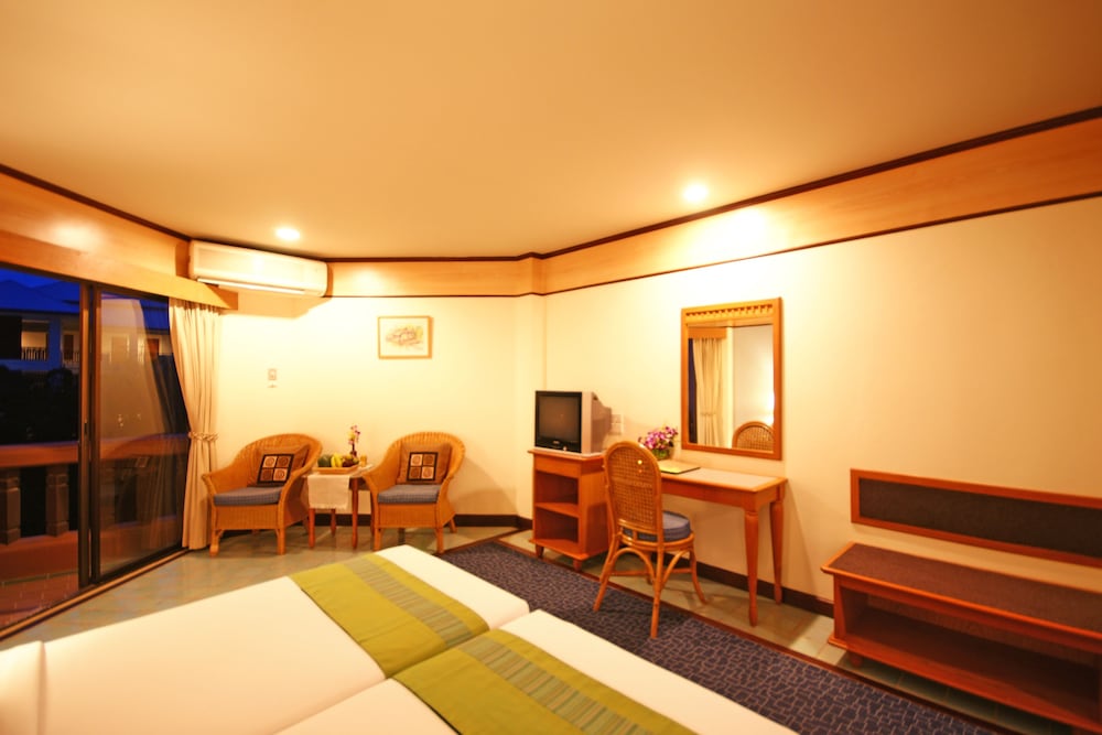 Botany Beach Resort 43/73