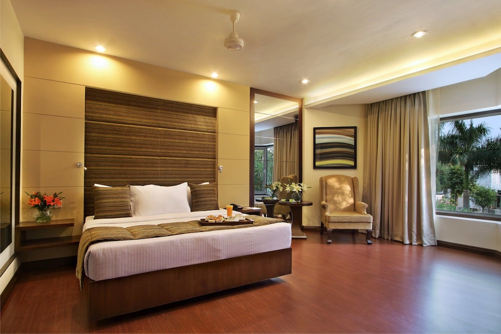 Hotel Express Residency Vadodara 10/46