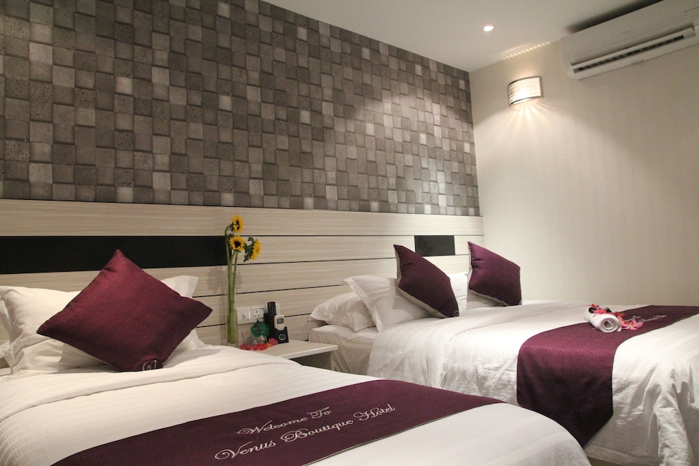 Superior, Twin Beds