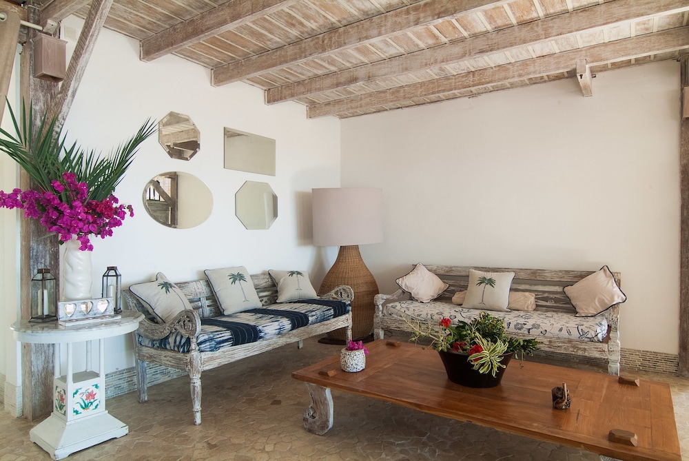Villa Coral Flora 24/50