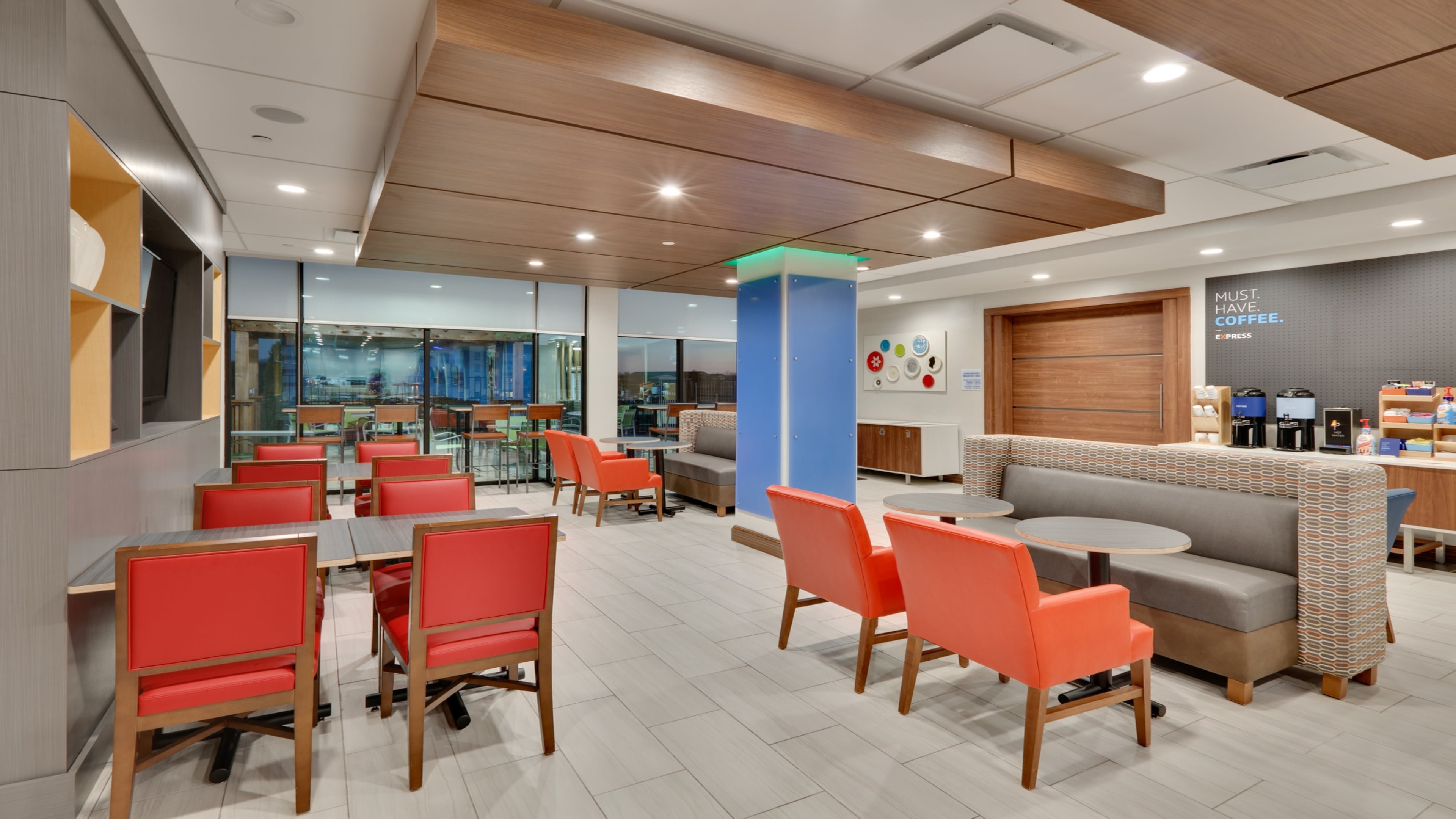 Holiday Inn Express & Suites Fort Worth North - Northlake 32/58