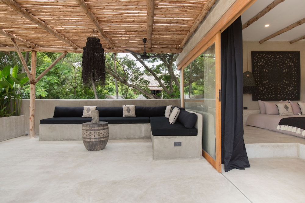 Karma Resort 30/50