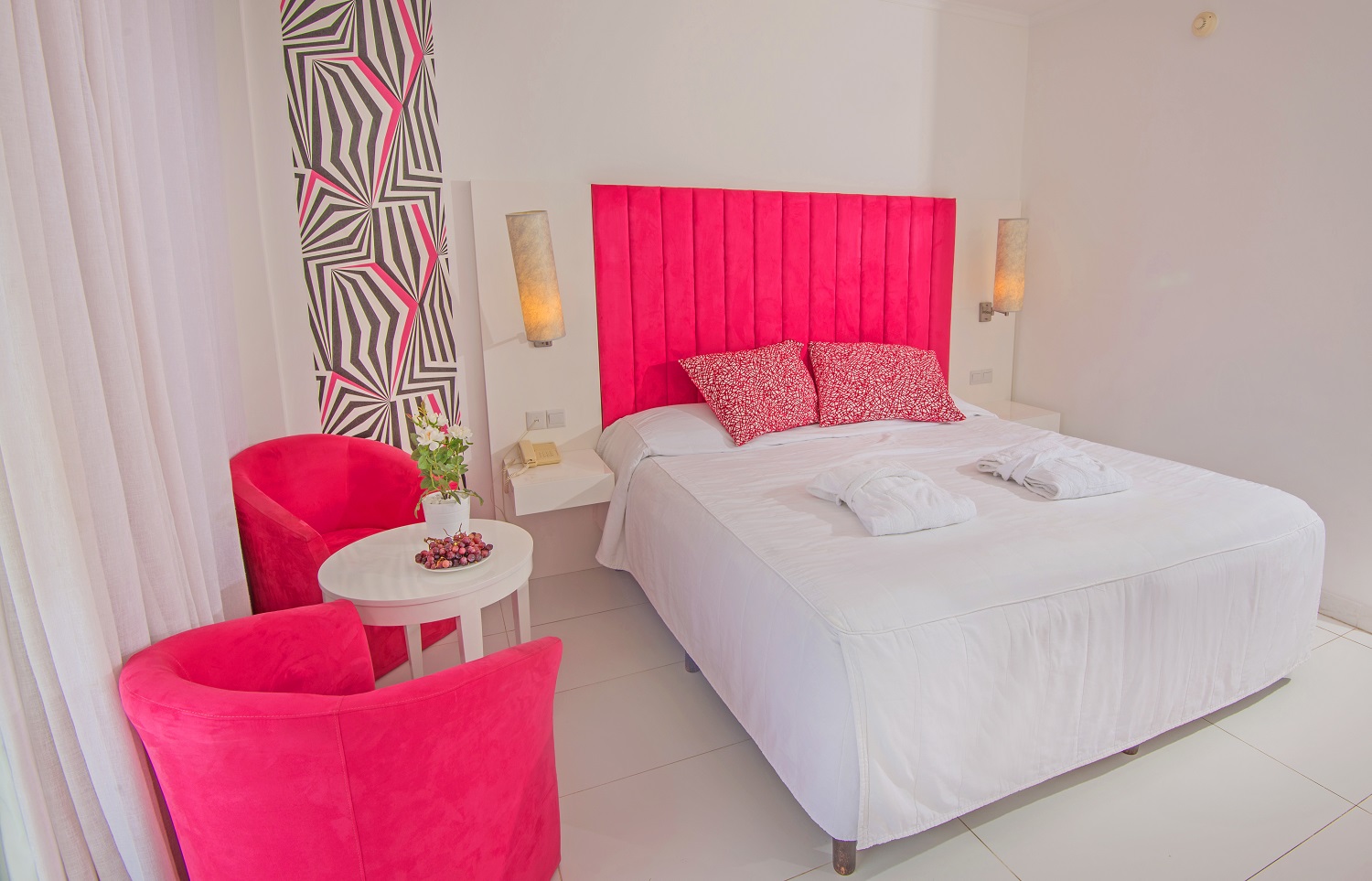 TWIN ROOM INLAND VIEW