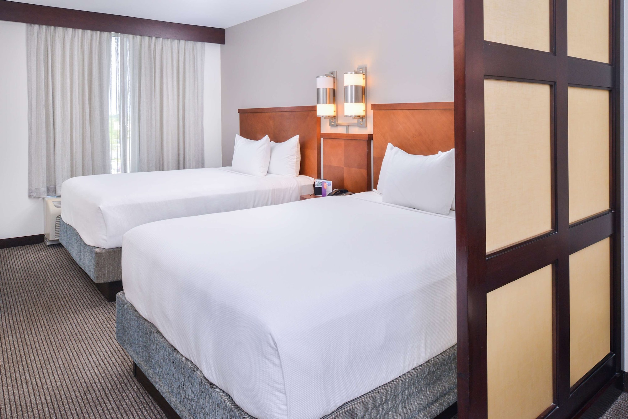 غرفة قياسية بسريرين كوين، Hyatt Place Chesapeake/Greenbrier 3/6