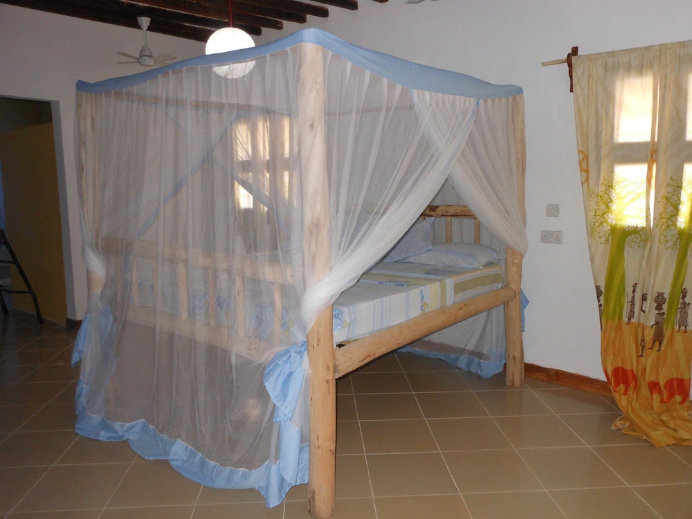 Mbuyuni Beach Village 37/83