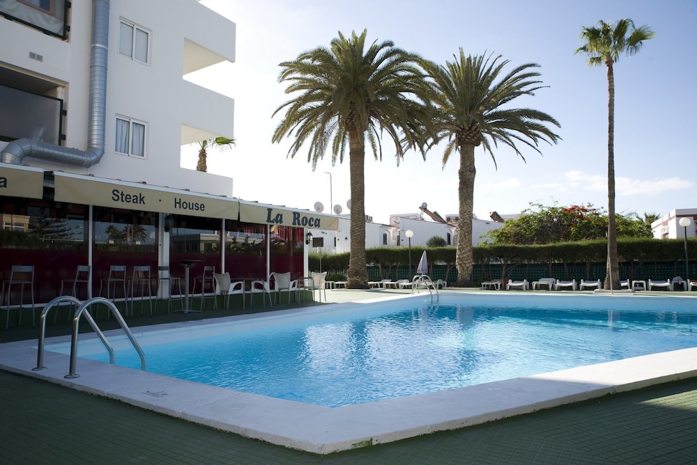 Roca Verde Apartamentos 44/50